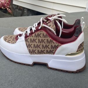 Micheal Kors sneakers